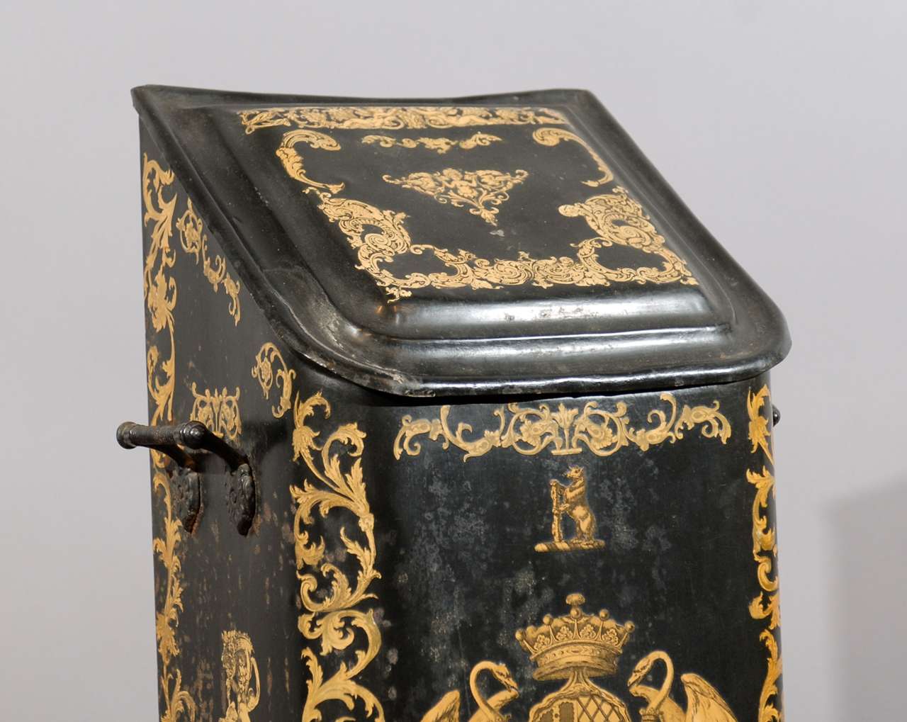A petite black painted tole coal hod with decopage decoration with lift top, handles on sides and paw feet. 

For many more fine antiques, please visit our online gallery at: www.williamwordantiques.com.

William Word Fine Antiques: Atlanta's