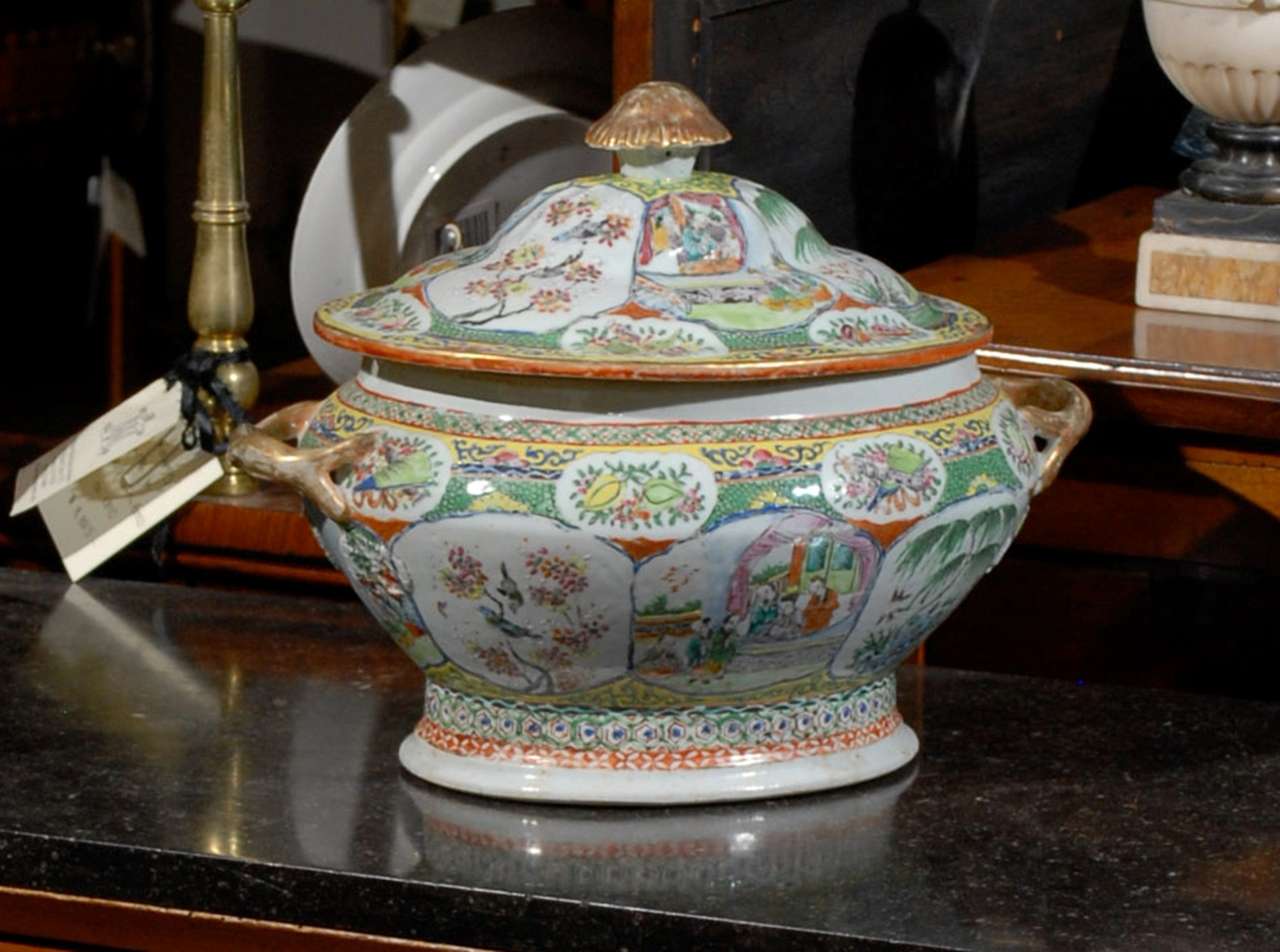 A Canton Famille Rose soup tureen and cover.

For many more fine antiques, please visit our online gallery at: www.williamwordatiques.com.

William Word Fine Antiques: Atlanta's source for antique interiors since 1956. 