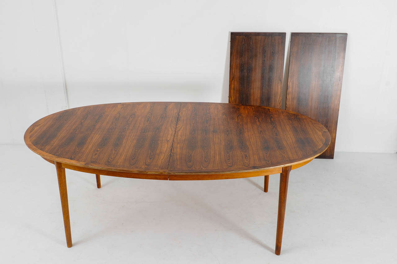 Mid-20th Century Rosewood Dining Table and Eight Chairs Model 
