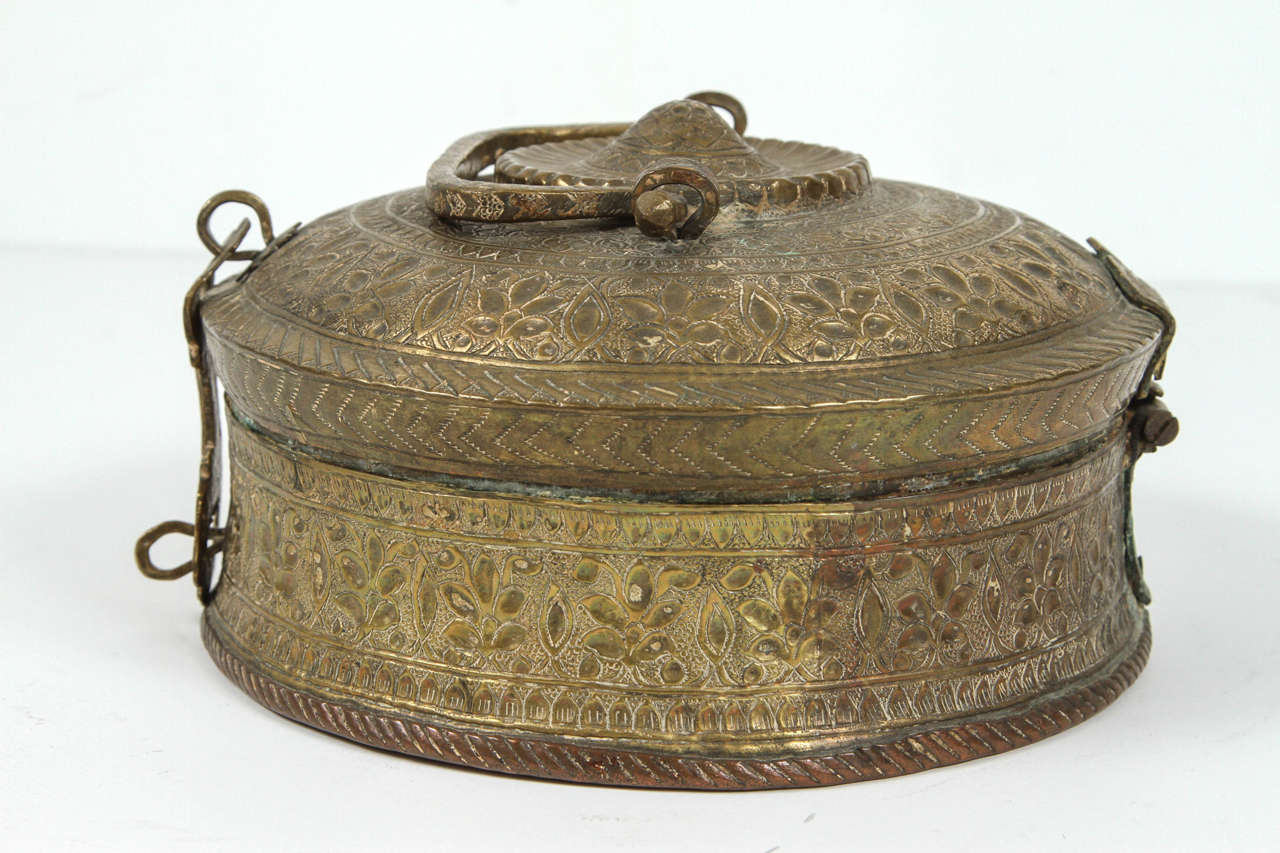 Indian 19th C. Asian Brass Betel Nut Pandan Box with Lid, Northern India  For Sale
