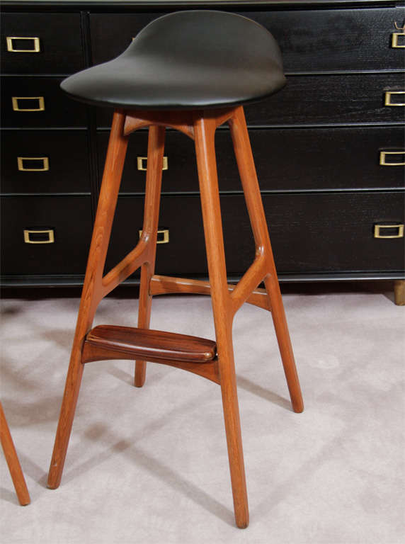 mid century modern stool