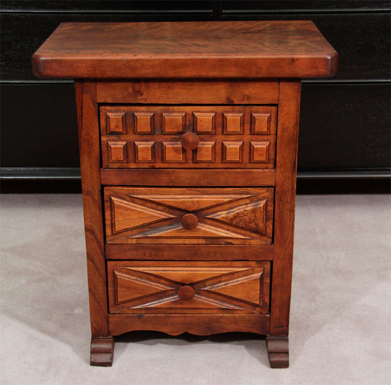 These are original  French or French American carved nightstands. They are done in the style of Louis XIII. Rudimentary tool marks on the interior and dovetailed drawers exemplify the cabinetmaker's skill. These nightstands have recently been