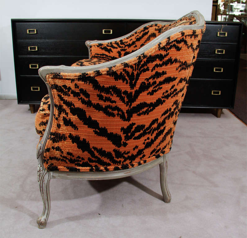 20th Century Vintage Louis XV Style Settee In Velvet Tiger Upholstery