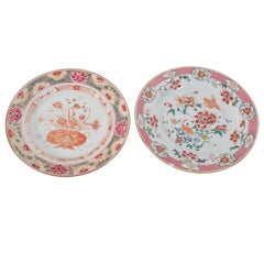 Antique Companion Pair of Chinese Export Porcelain Plates