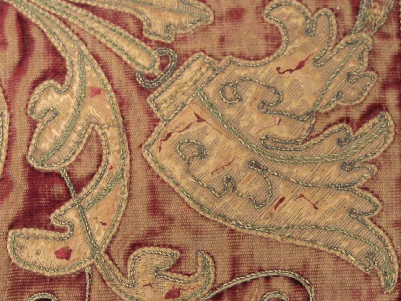 Pair of Renaissance Silk Applique Panels  In Good Condition In New Orleans, LA