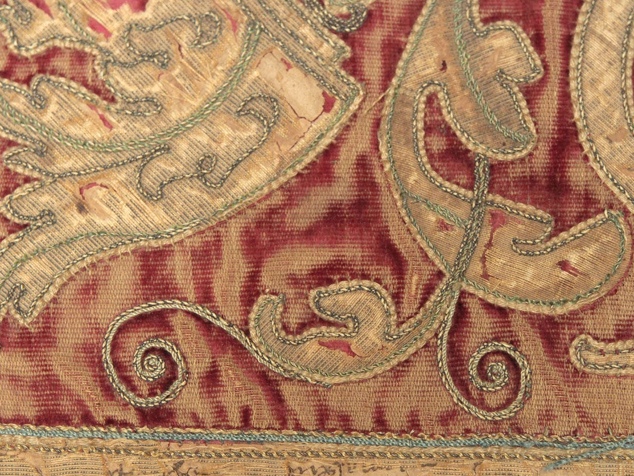 18th Century and Earlier Pair of Renaissance Silk Applique Panels 