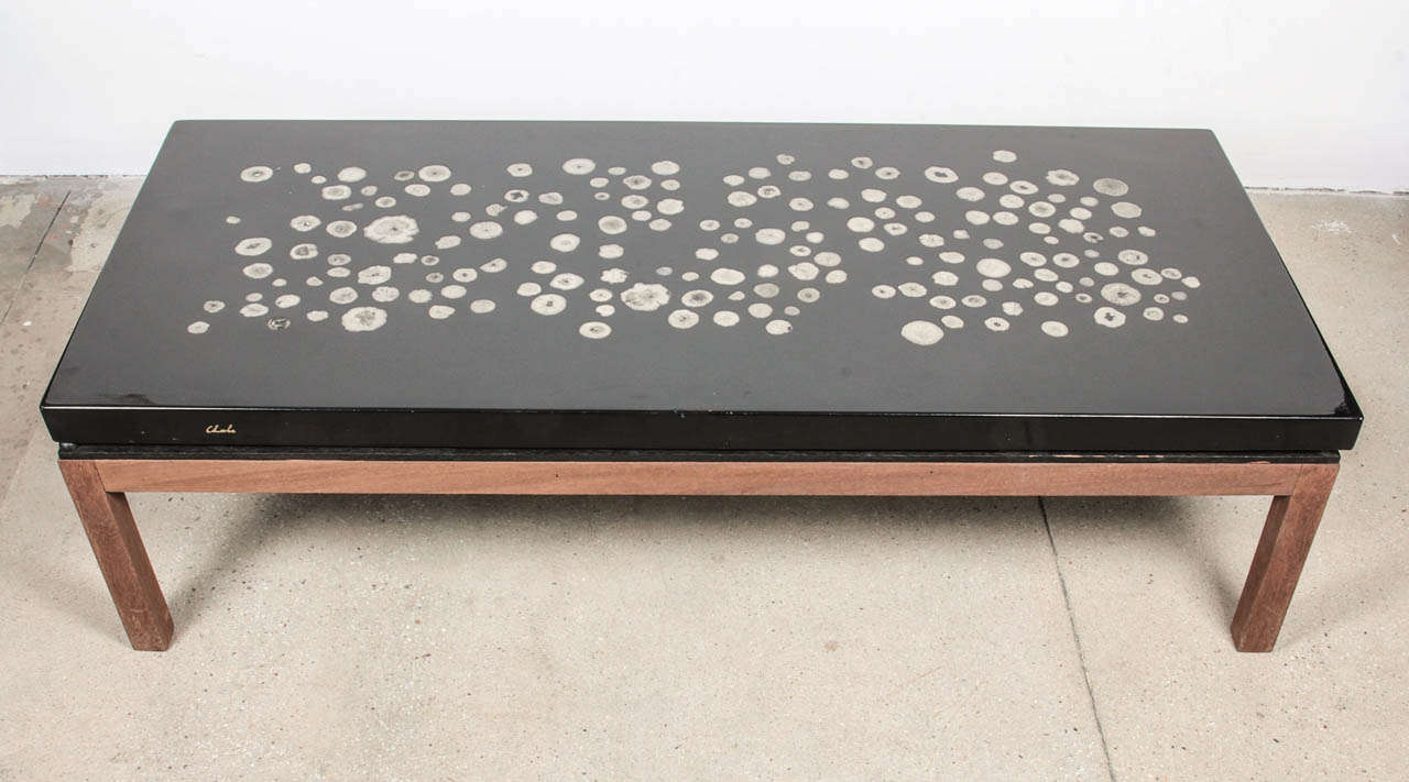 Ado Chale Coffee Table in Resin Inlaid Marcasite In Good Condition In New York, NY