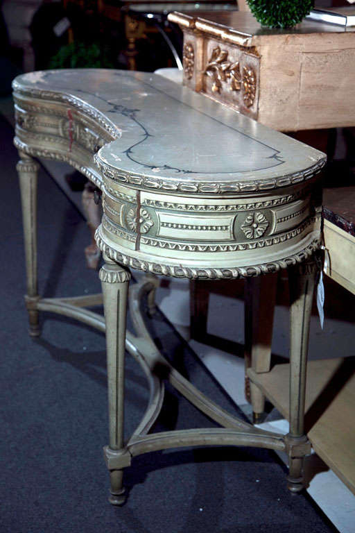 Painted French Louis XIV Style Vanity Table 2