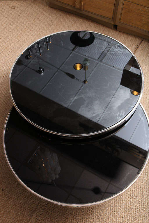 Two-Tiered Swivel Cocktail Table 1