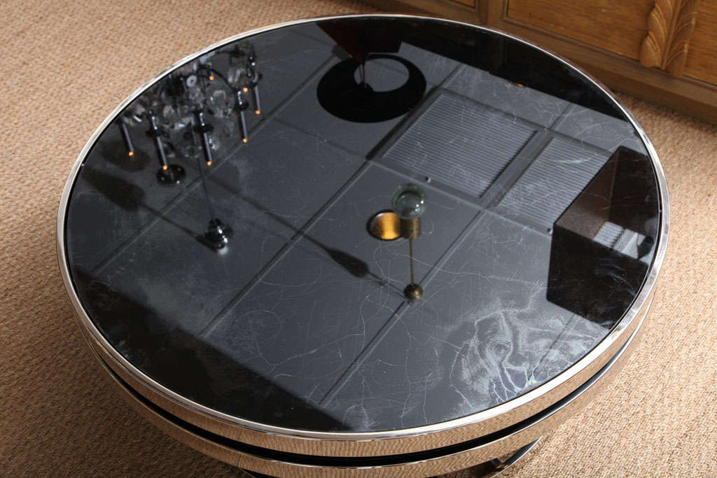 Two-Tiered Swivel Cocktail Table 3