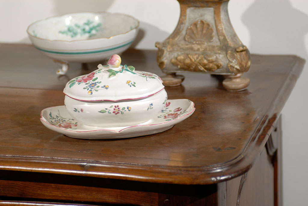 18th century French faience sugar dish and plate from Sceaux in South of France near Bordeaux, circa 1770.