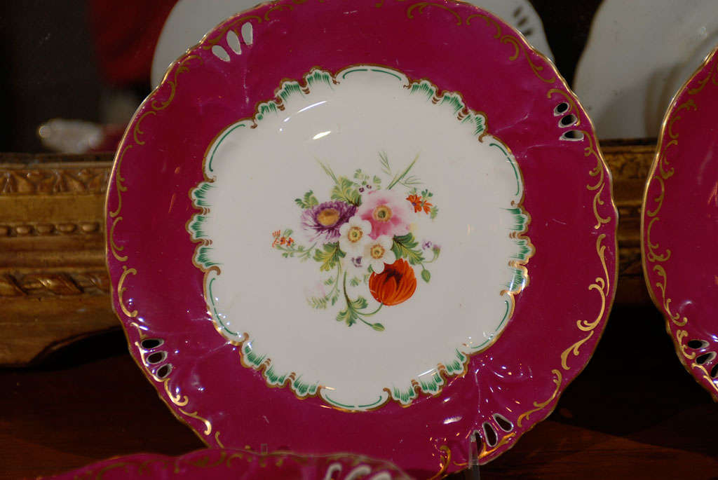 Porcelain English 1850s Copeland Red Border Plates and Compotes with Bouquets of Flowers For Sale