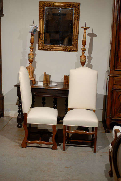 Set of Eight 19th Century French Mutton Leg Chairs 1