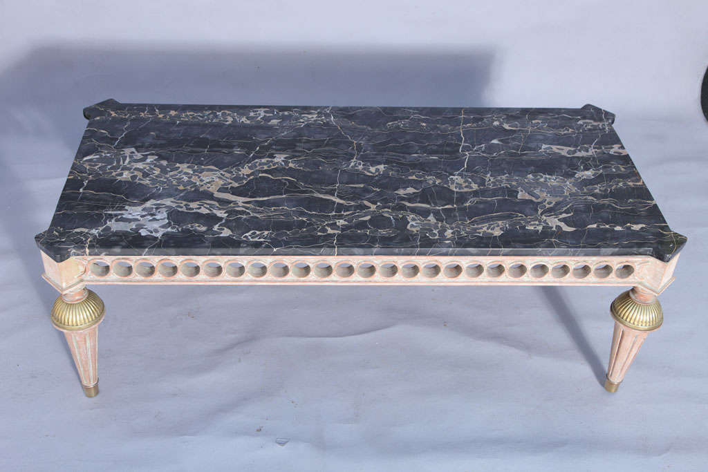 Italian Coffee Table For Sale at 1stDibs