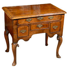 Fine Early 18th Century English George I Walnut Lowboy