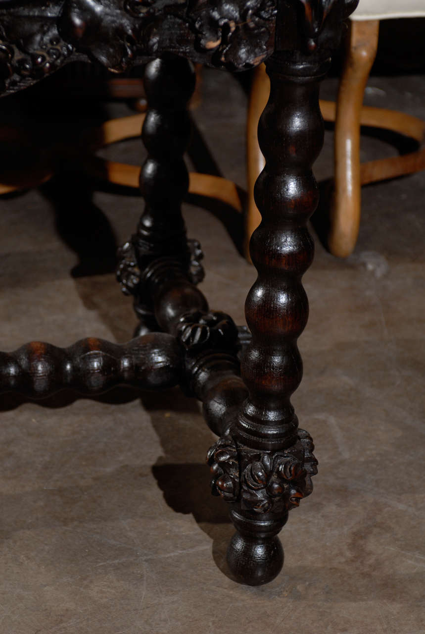 German Black Forest Oak Side Table with Turned Bobbin Legs, Late 19th Century In Good Condition For Sale In Atlanta, GA