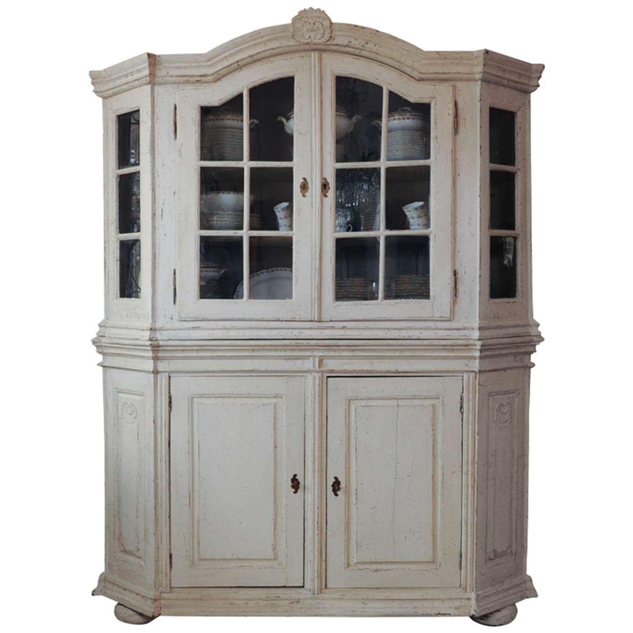 18th Century German cupboard For Sale