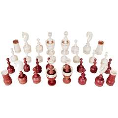 Lyon chess set