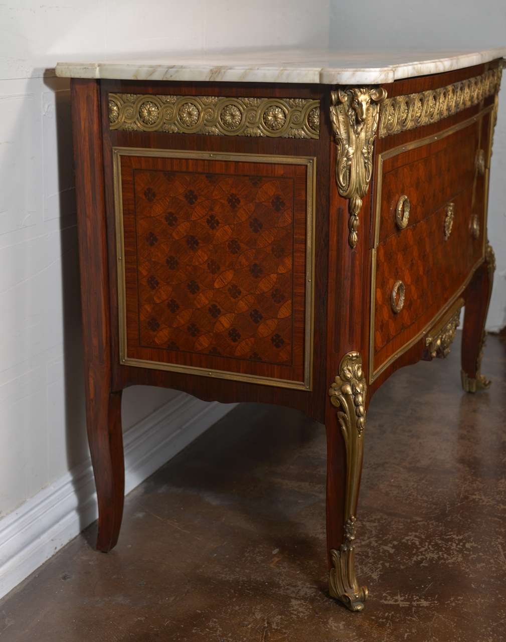 19th c. Louis XVI Mahogany and Parquetry Inlay In Excellent Condition For Sale In Dallas, TX