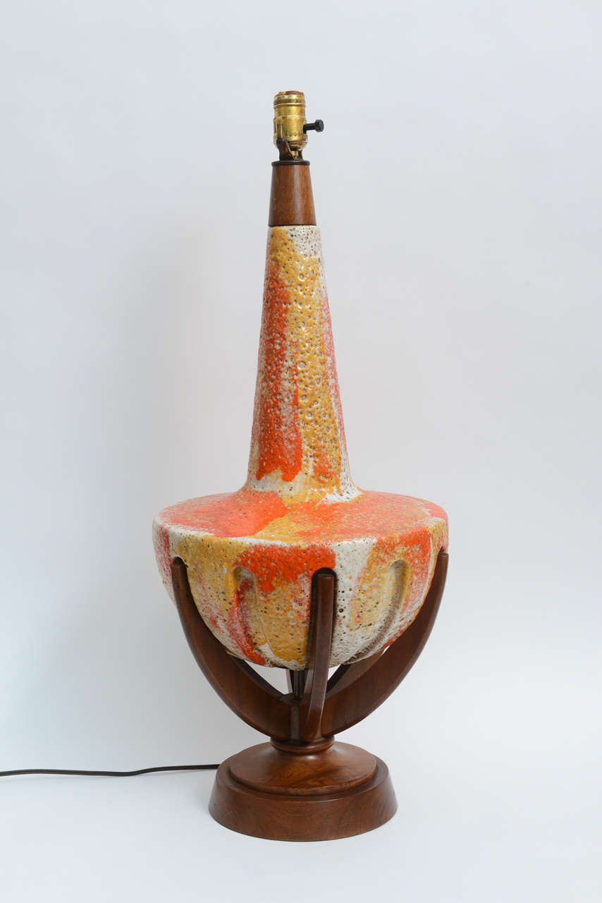 1960s Atomic Lava Ceramic Table Lamp on a Tripod Walnut Base at 1stDibs
