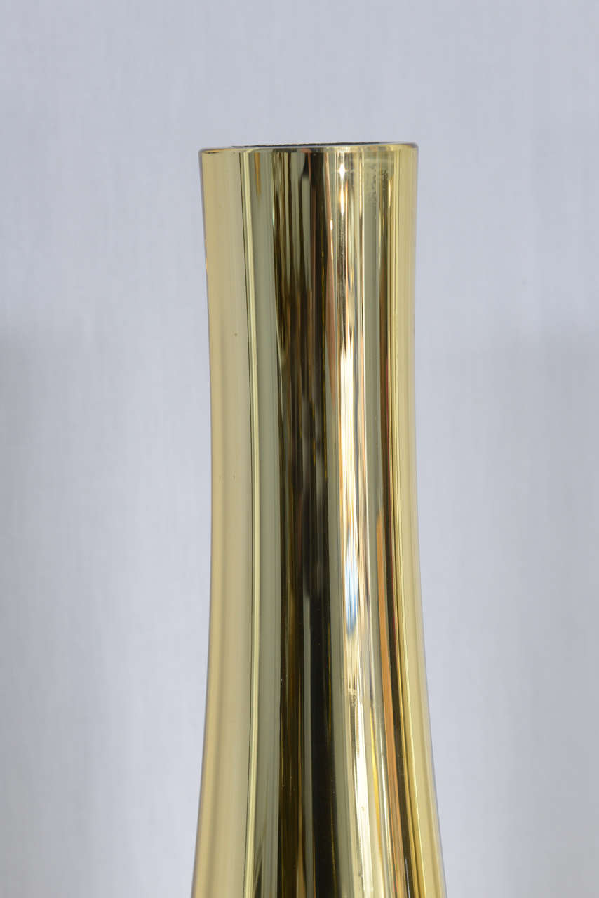 Pair of Irridescent Sommerso Gold Murano Vases In Good Condition In West Palm Beach, FL