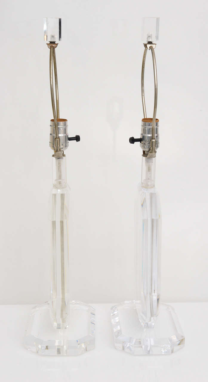 Mid-Century Modern Pair of Lucite Lamps in the Style of Karl Springer