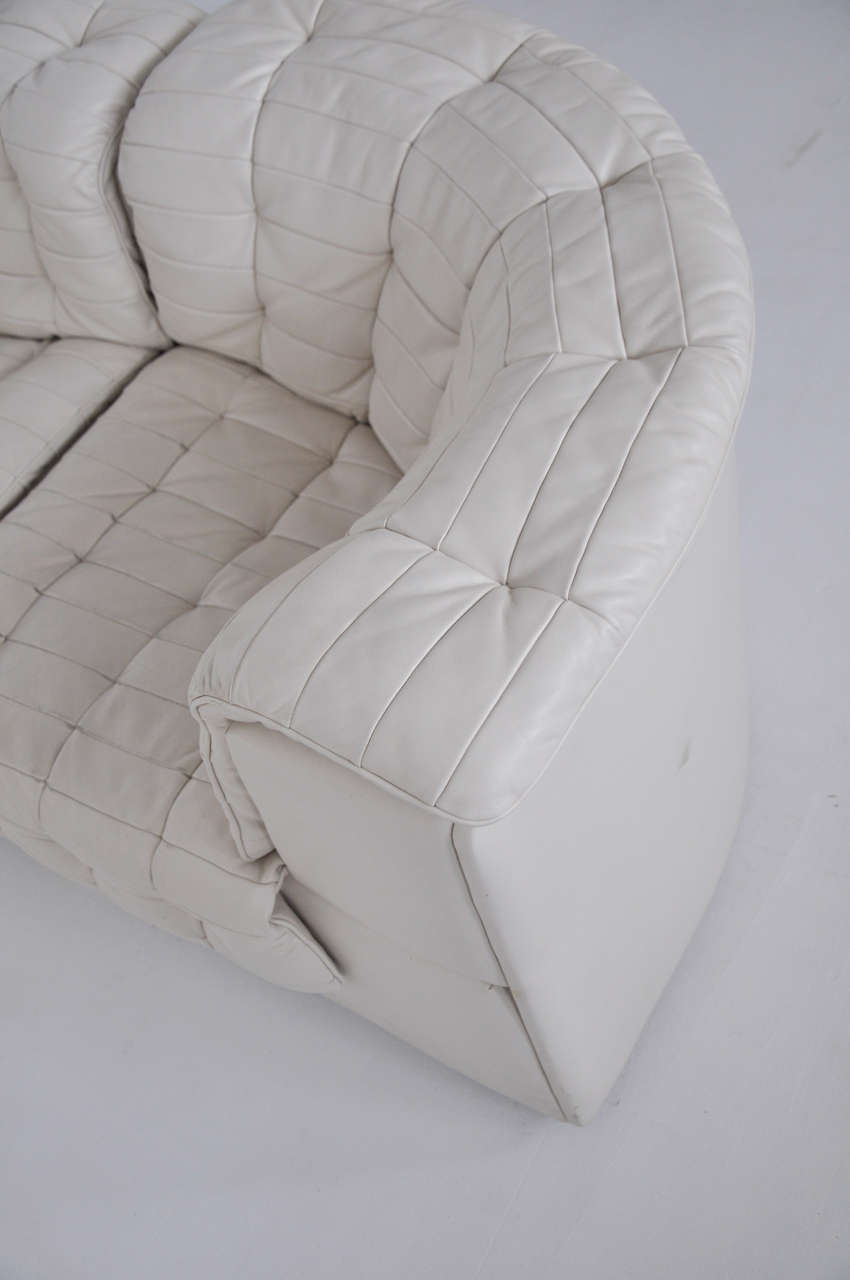De Sede White Leather Sectional Sofa In Excellent Condition In Chicago, IL