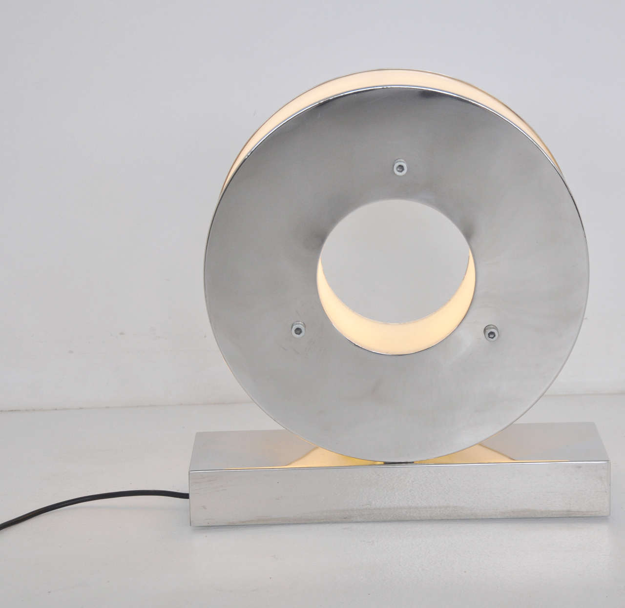 Mid-Century Light Ring Sculpture In Excellent Condition In Chicago, IL