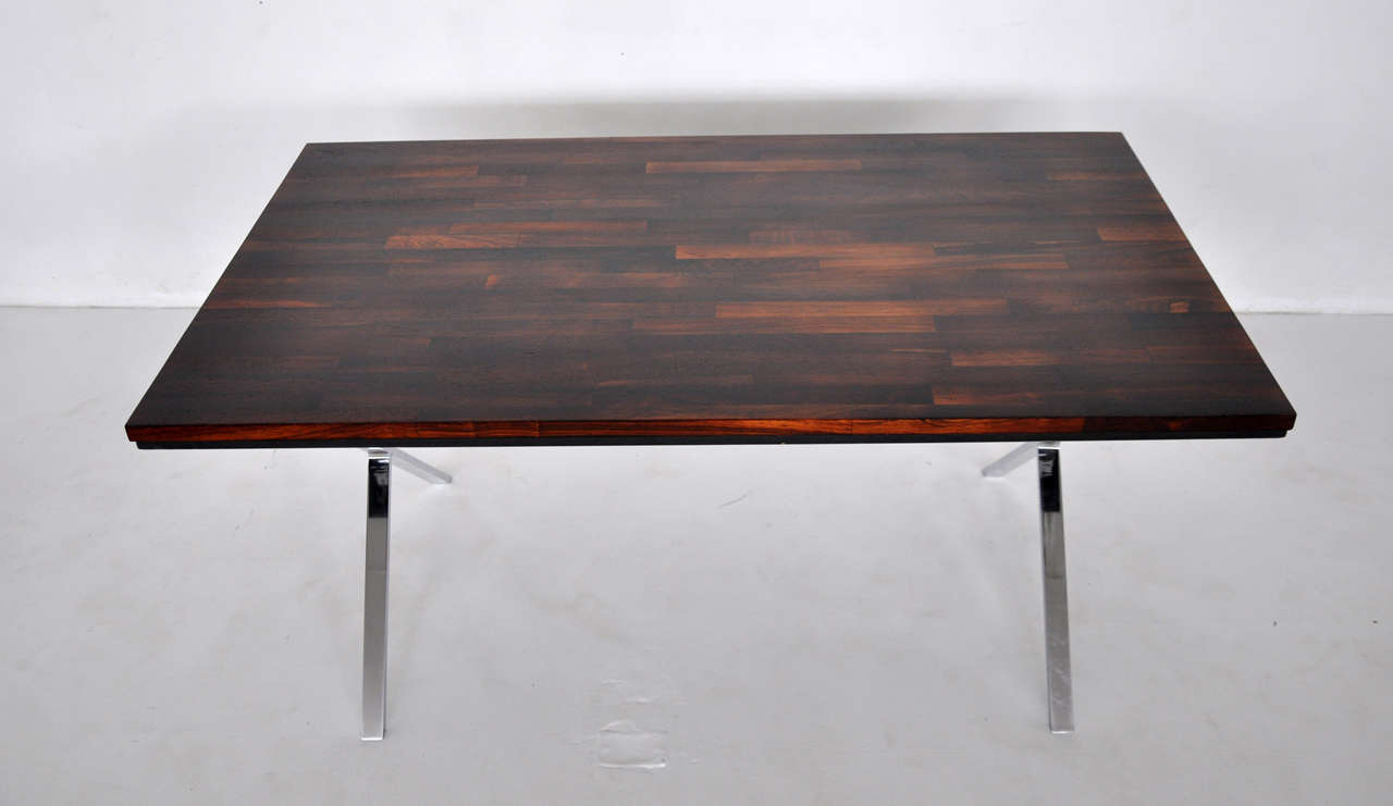 Milo Baughman Rosewood X-Base Desk or Dining Table In Excellent Condition In Chicago, IL