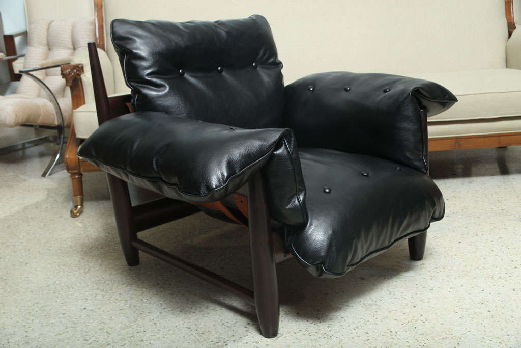 Mid-20th Century A Pair of Poltrona Mole Lounge Chairs by Sergio Rodrigues