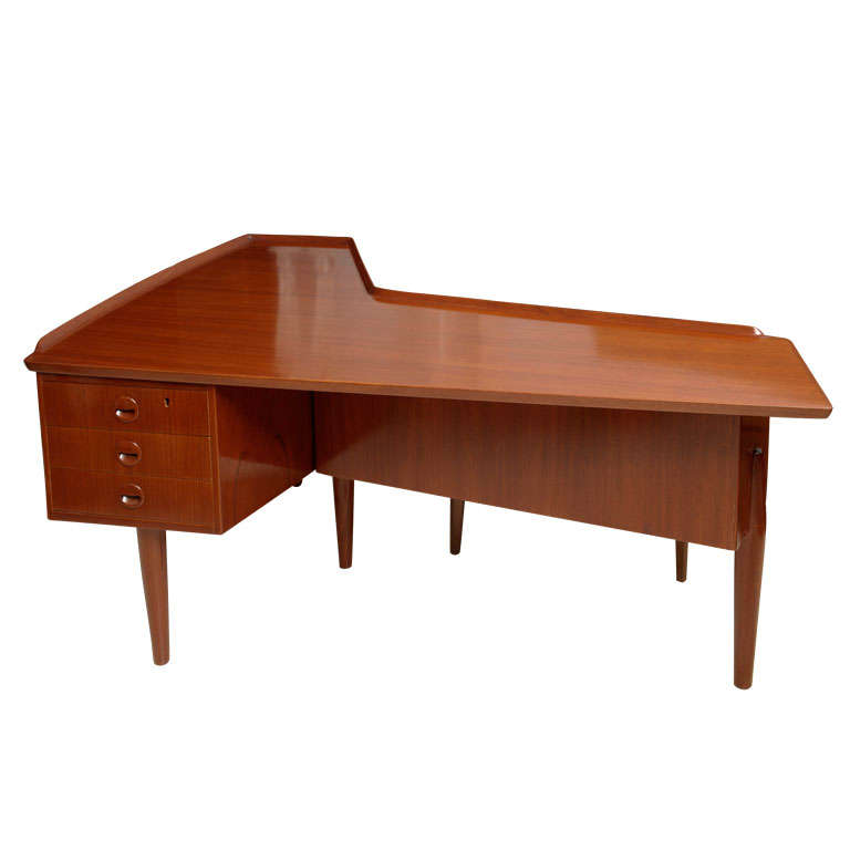 An Italian Modern Root Wood and Mahogany Desk 1960s at 1stDibs modern