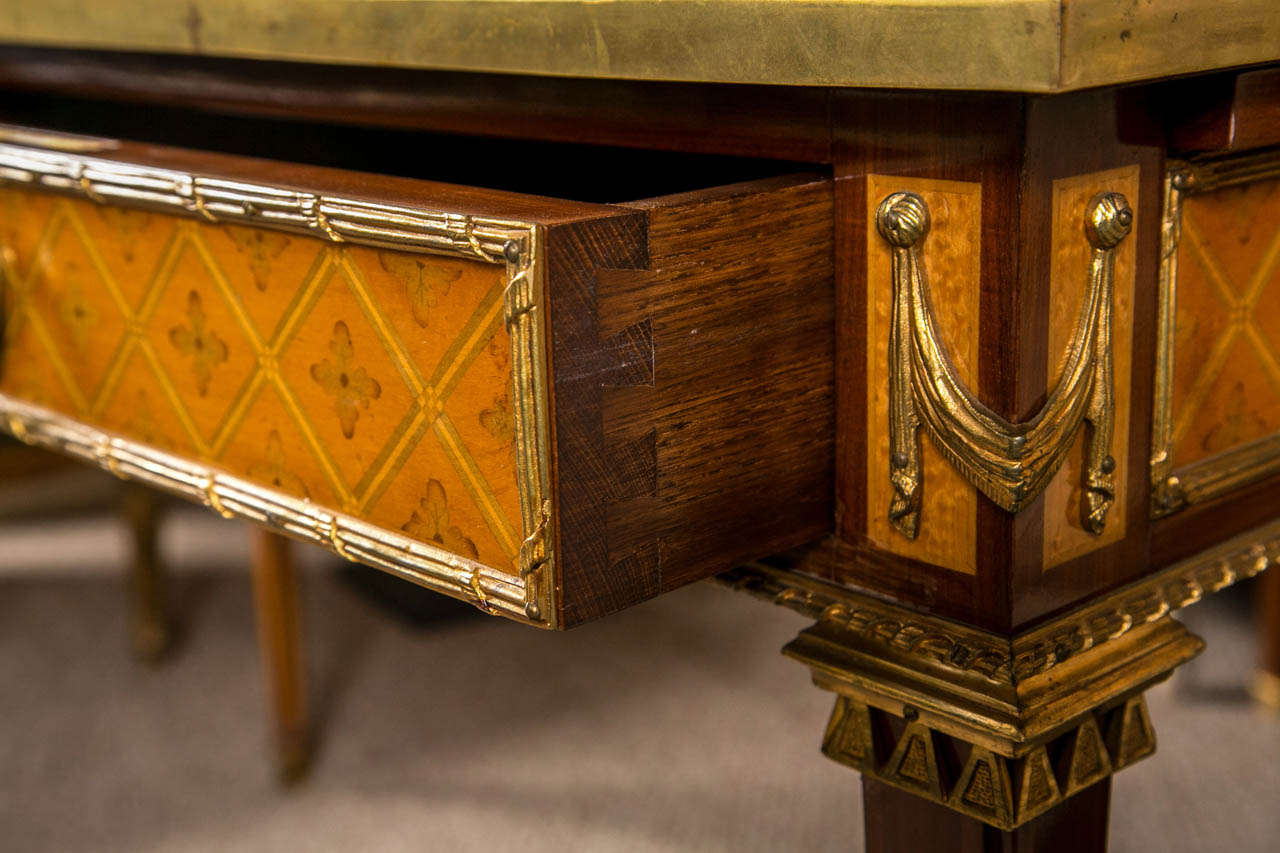 A French  Maison Jansen Desk / Writing Table. In Good Condition In Stamford, CT