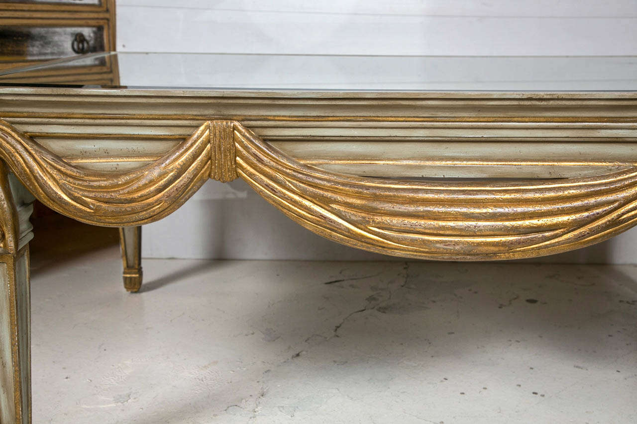 A Ribbon and Tassel Form Decorated Coffee Table In Good Condition In Stamford, CT