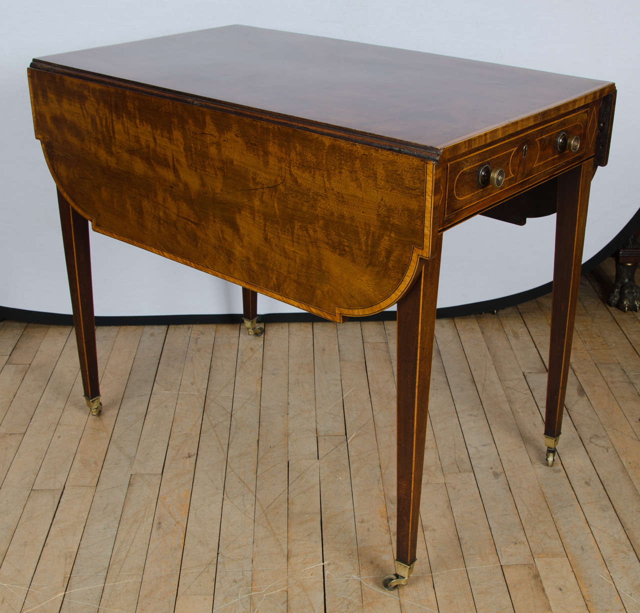 Georgian Mahogany Pembroke Table In Excellent Condition In London, GB