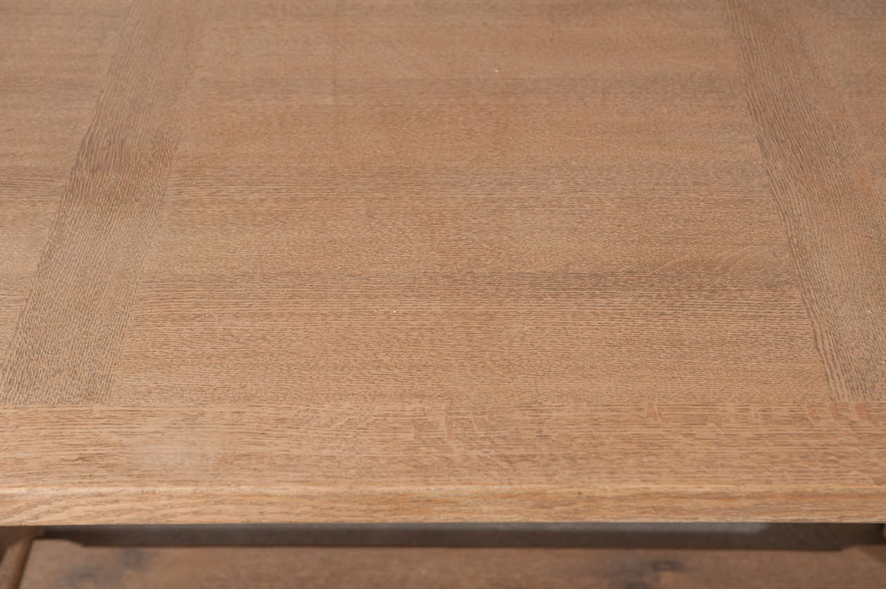 20th Century French Moderne Bare Oak Desk, circa 1940, France In Excellent Condition For Sale In Toronto, ON