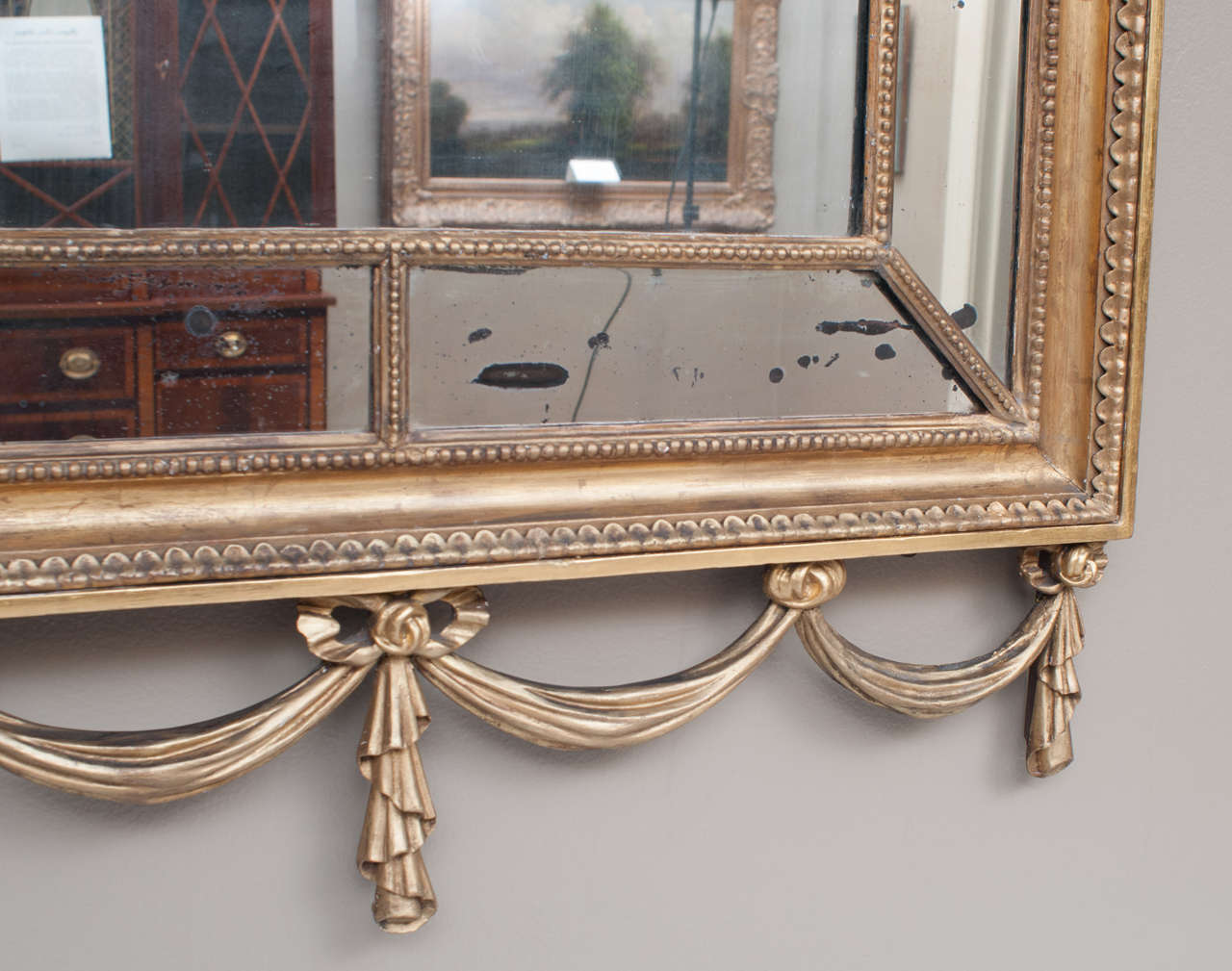 English Regency Adam Style Giltwood Mirror, circa 1815 In Excellent Condition For Sale In Alexandria, VA