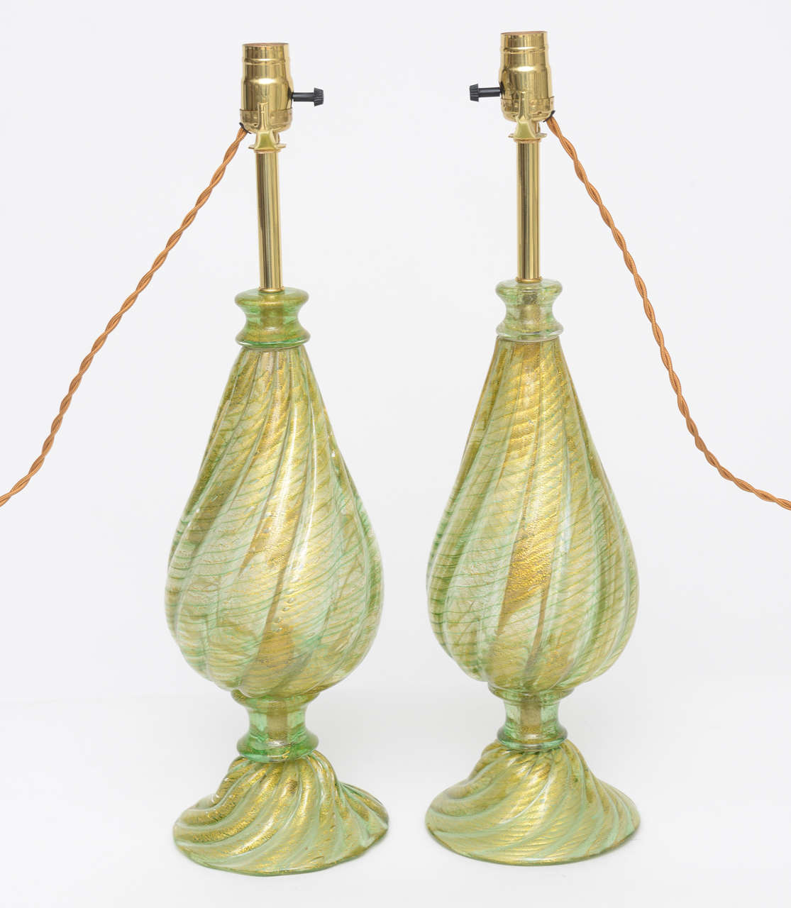 Pair of Barovier e Toso Murano Glass Lamps In Excellent Condition In North Miami, FL