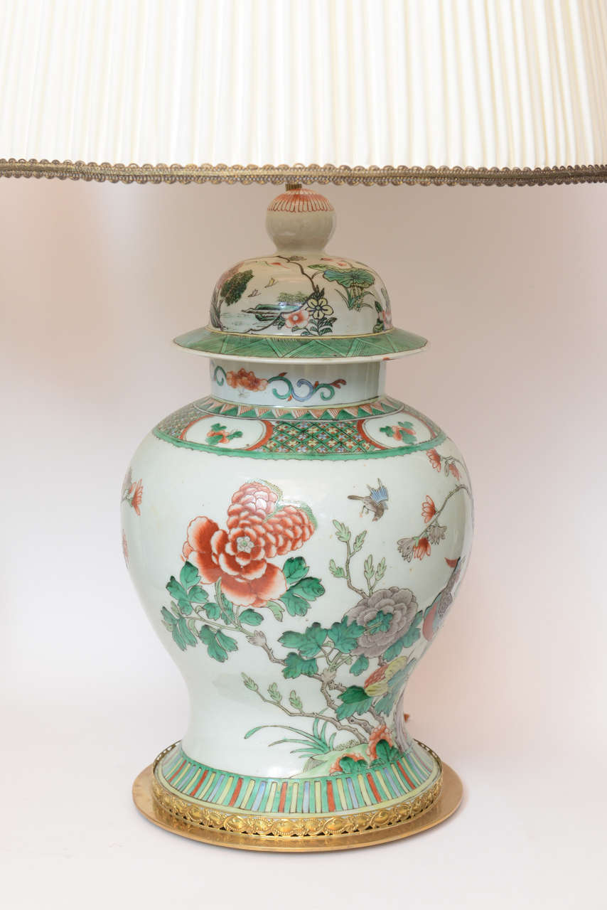 Pair of 19th Century Chinese Ginger Jar Lamps, with Painted Birds and Flowers In Good Condition For Sale In Palm Beach, FL