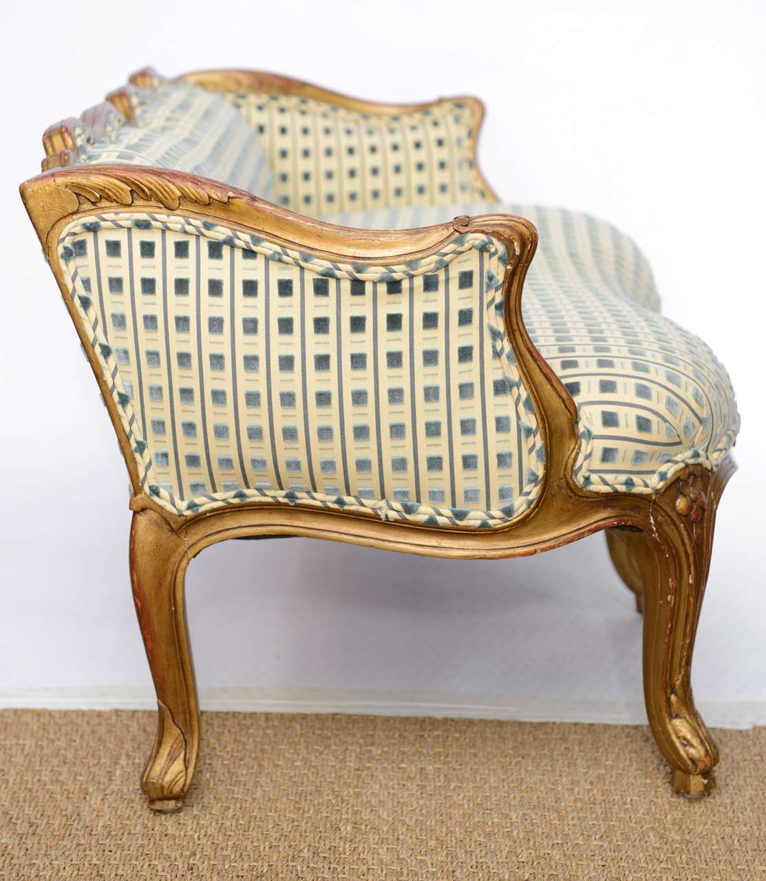 Late 19th Century Louis XV Style Miniature Sofa For Sale 2