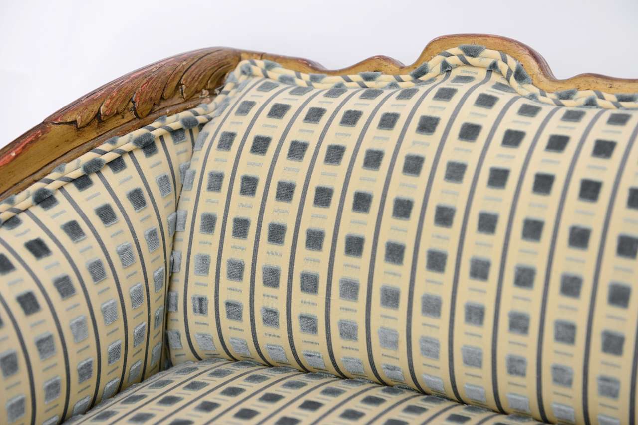 Miniatur-Sofa im Louis-XV-Stil des späten 19. Jahrhunderts im Angebot 5