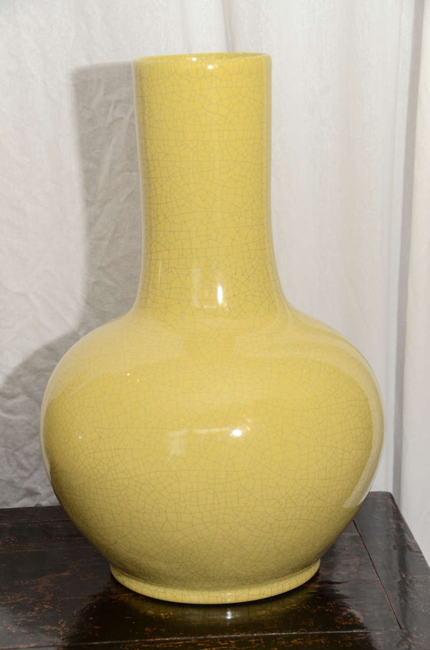 Contemporary Chinese imperial yellow crackle vase (1 available).