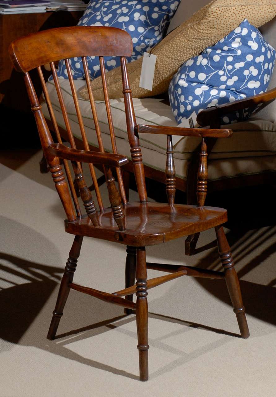 Comb Back Windsor Chairs
in Beech and Elm