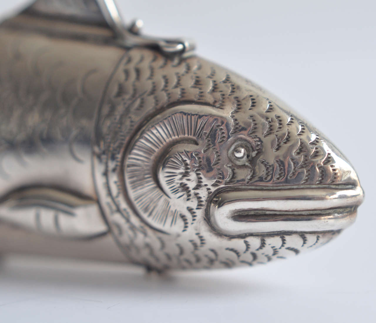 Stylized Fish Sterling Pillbox by William Spratling 2