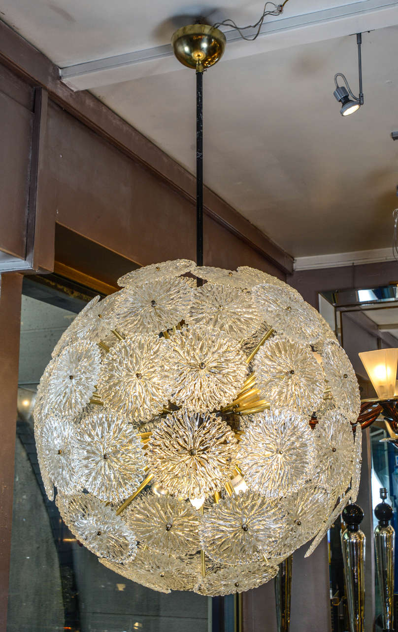 Chandelier in Murano glass.