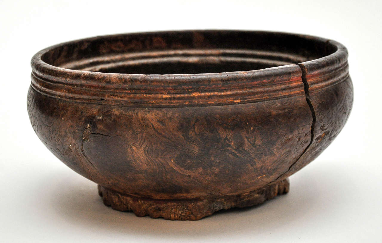 Indian Early 19th Century Wooden Bowl with Engraving from Naga