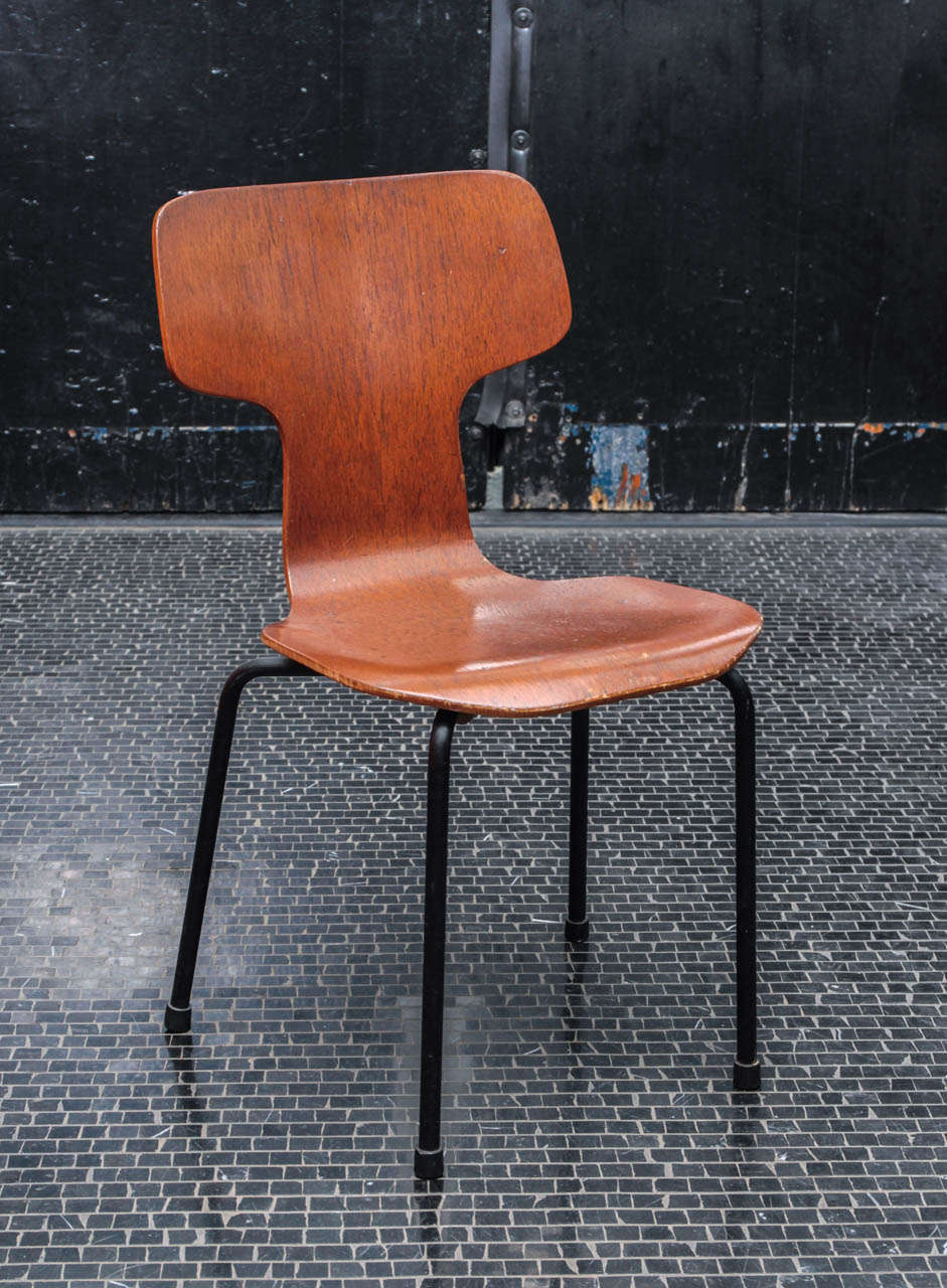 Mid-Century Modern Arne Jacobsen Rare 3103 Children's Chair set of 3
