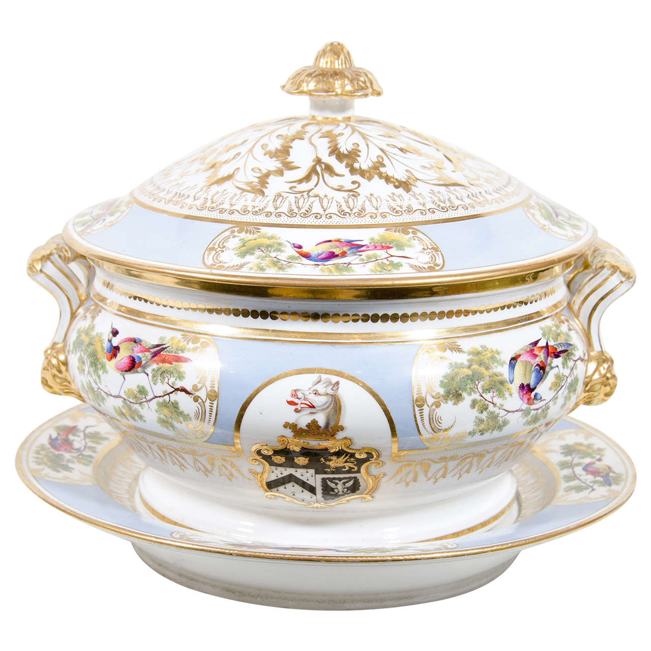 Chamberlain's Worcester Tureen with Armorial of Prescott Family