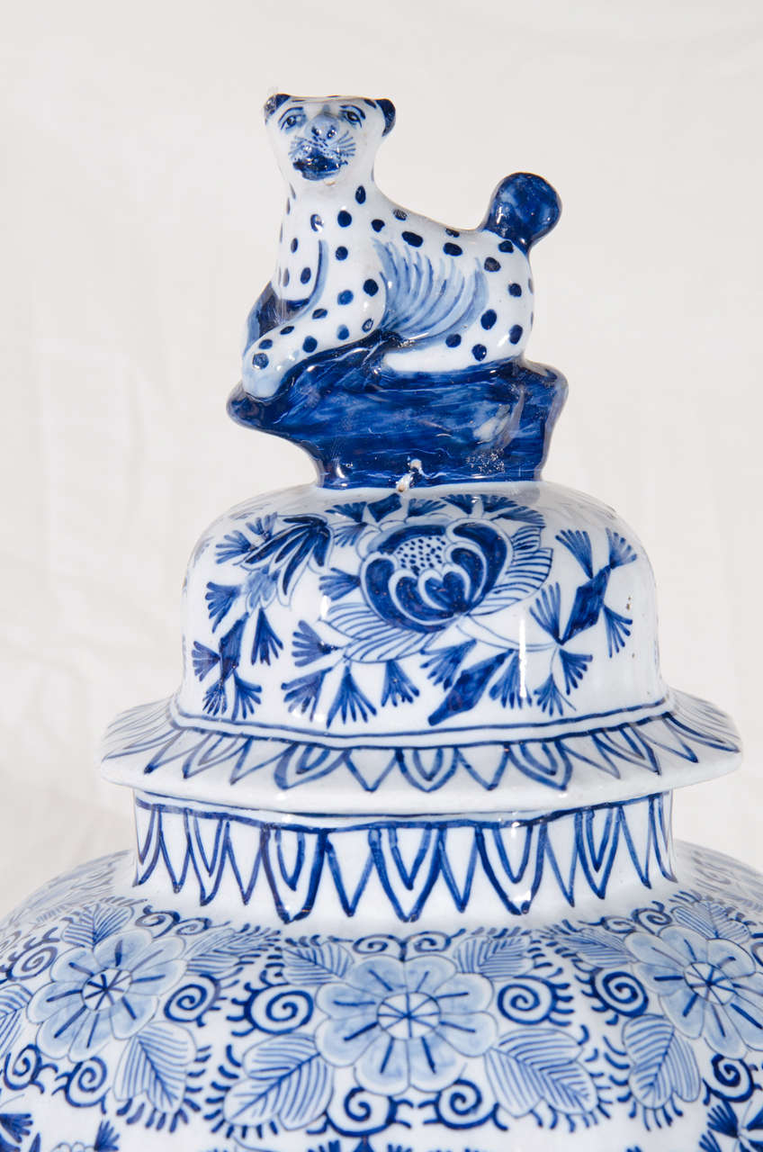 Rococo Pair of Dutch Delft Blue and White Covered Vases