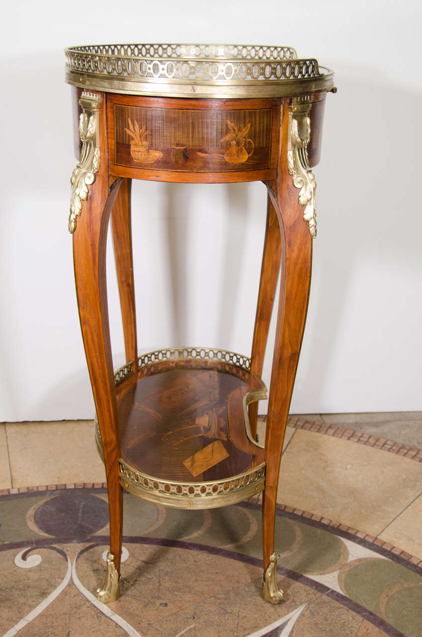 19th Century Louis XV Oval Side Table