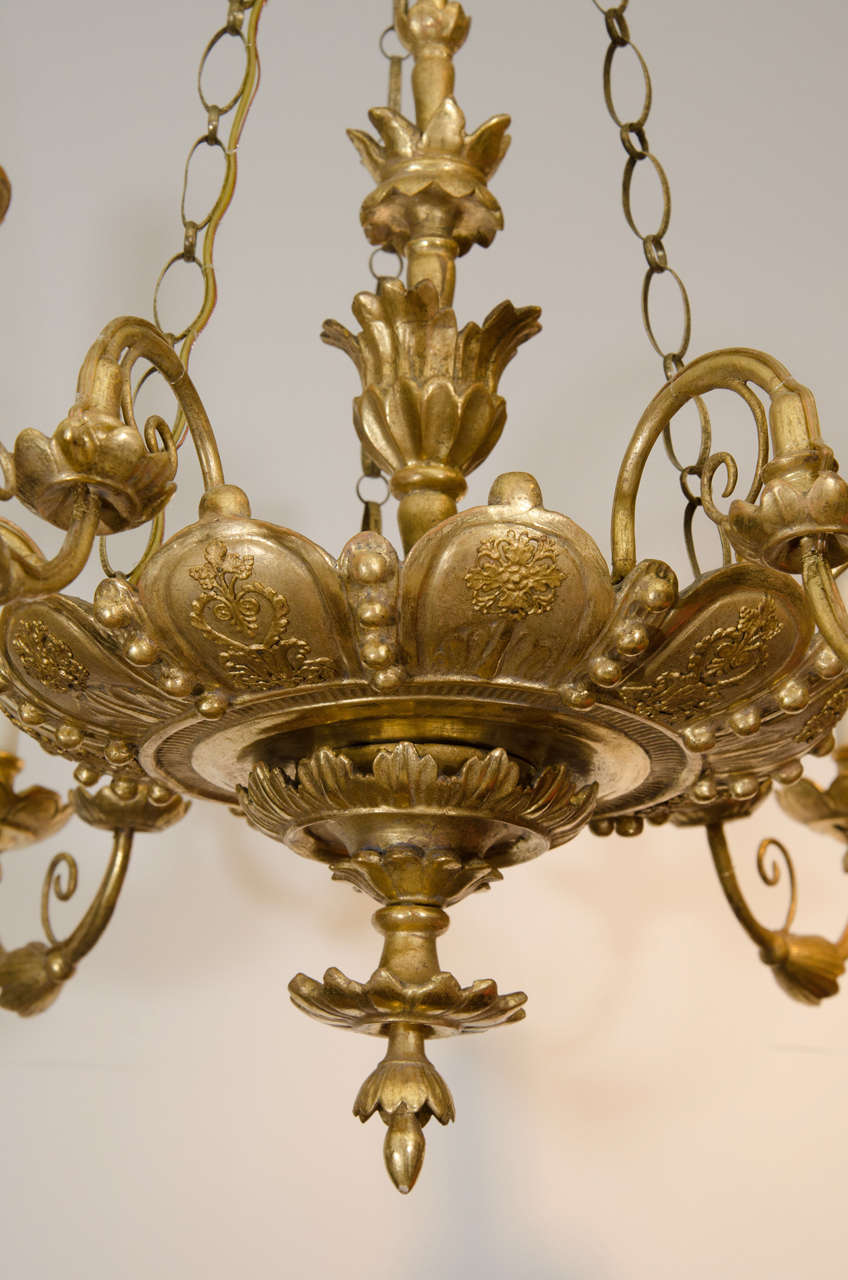 Italian Giltwood Six-Light Chandelier In Excellent Condition In Westwood, NJ